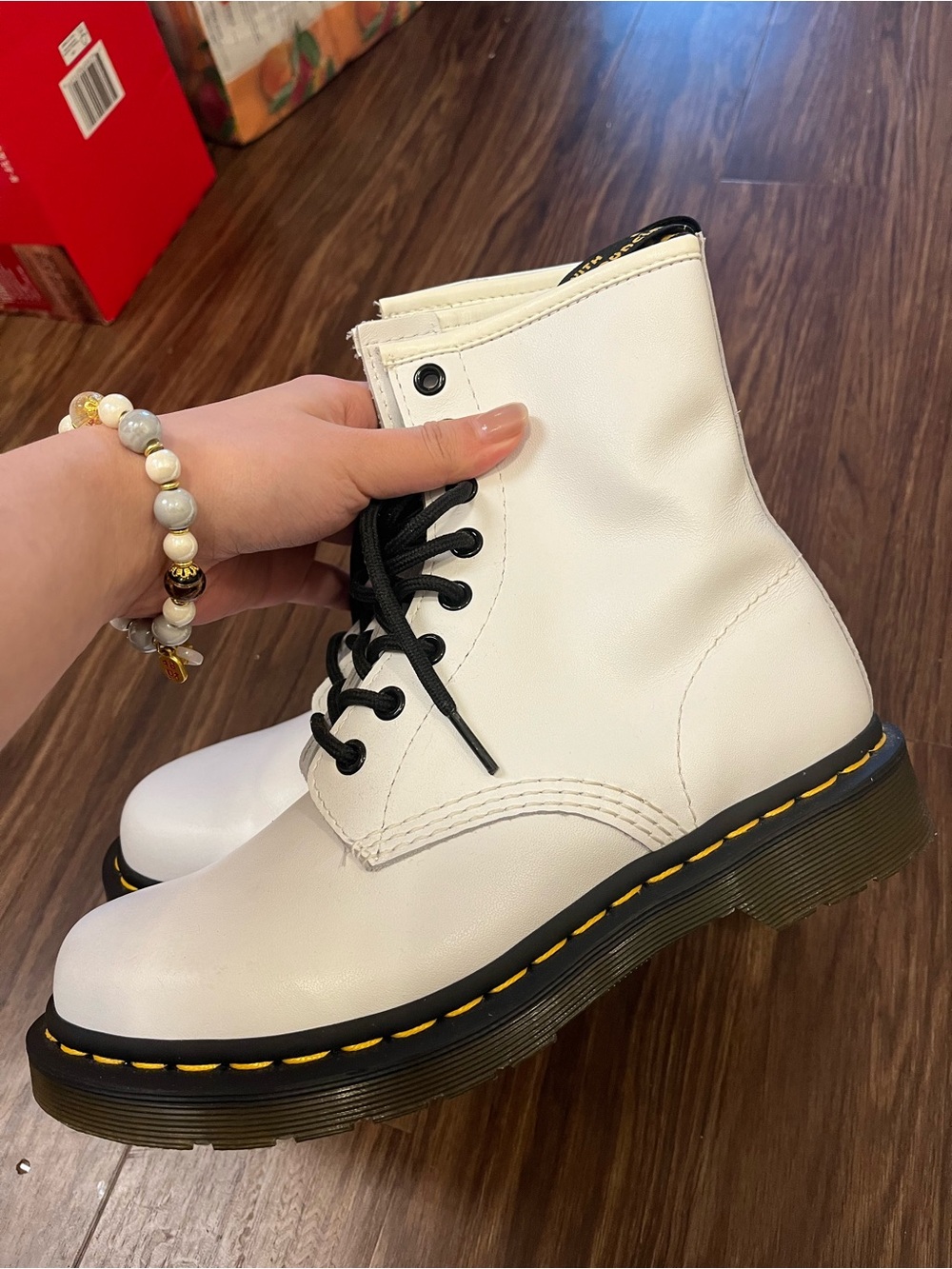 Dr. Martens 1460 White Softy T Leather Boots | US 7 / EU 38 | Excellent